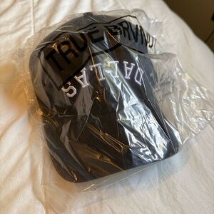 True Brvnd Dallas Pre Curved SnapBack Black